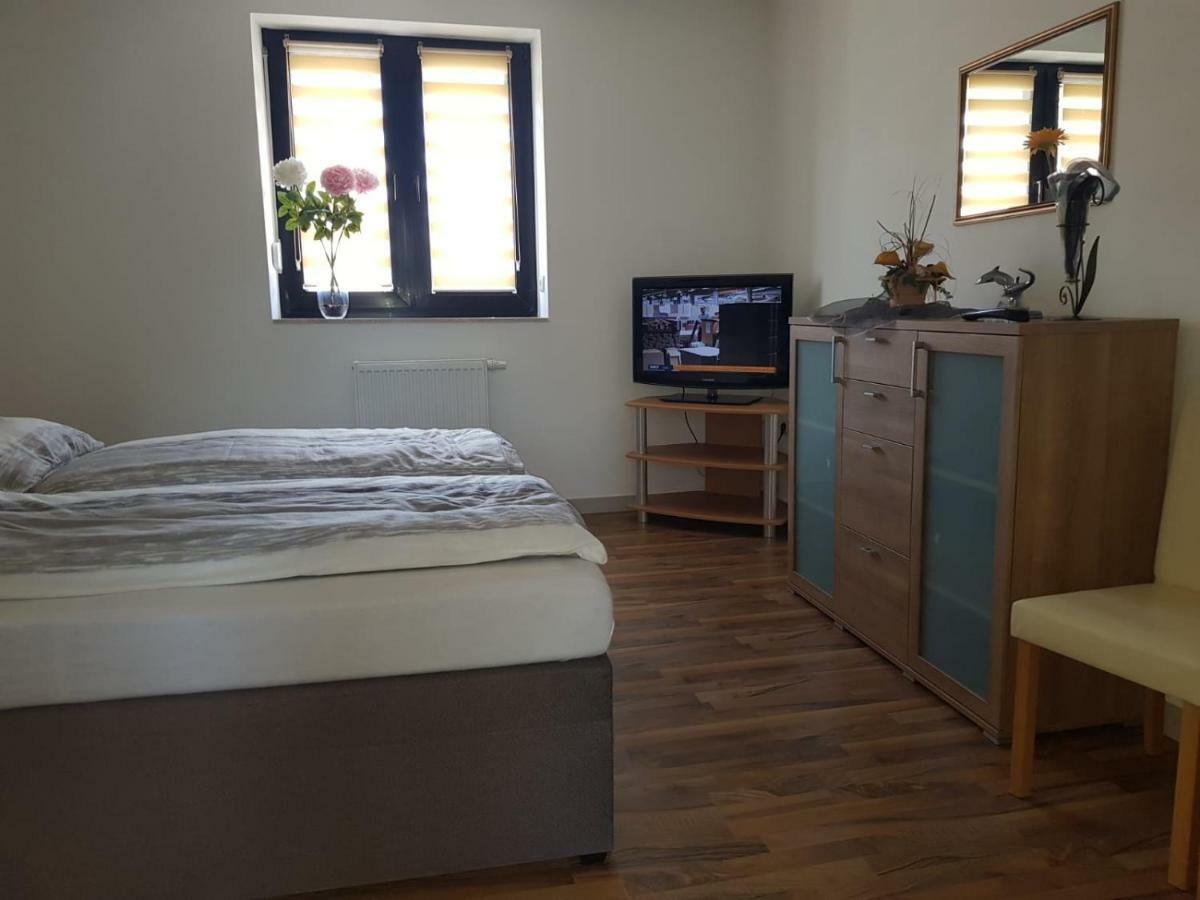 Ferienhaus Ixheim Bitscher Str.70 Τσβαϊμπρίκεν Εξωτερικό φωτογραφία