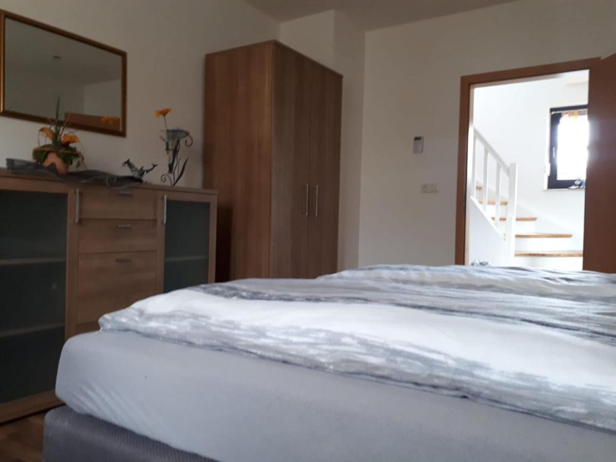 Ferienhaus Ixheim Bitscher Str.70 Τσβαϊμπρίκεν Εξωτερικό φωτογραφία